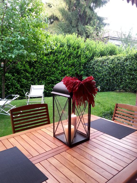 B&B Douglas House Varese Exterior photo